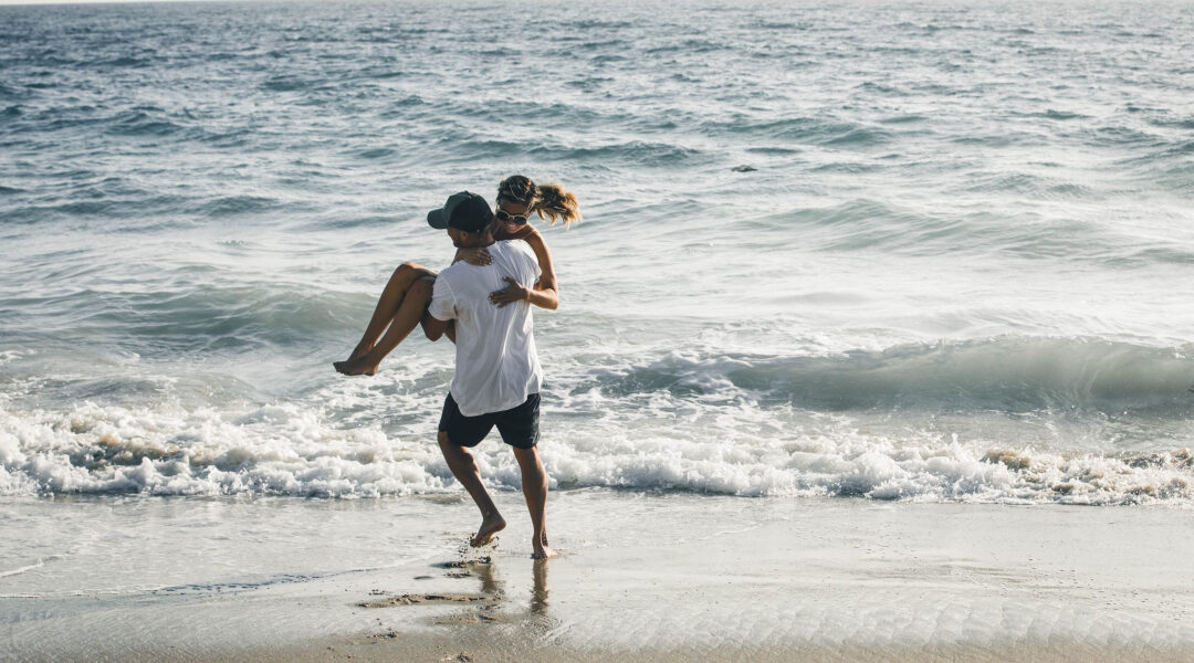Reviving Your Intimate Life: 4 Tips for a Vibrant and Fulfilling Relationship